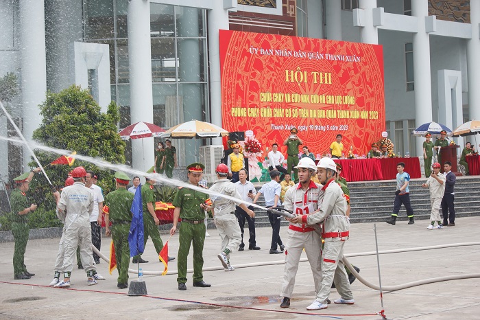 Hưởng ứng Chỉ thị 01, CADI-SUN đồng hành cùng phường Hạ Đình xây dựng Điểm chữa cháy công cộng